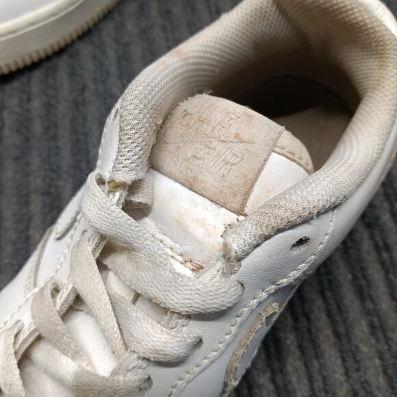 Nike Air Force 1 Youth Low Sneakers White - Picture 4 of 7